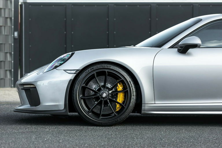 Porsche 991 GT3 Touring