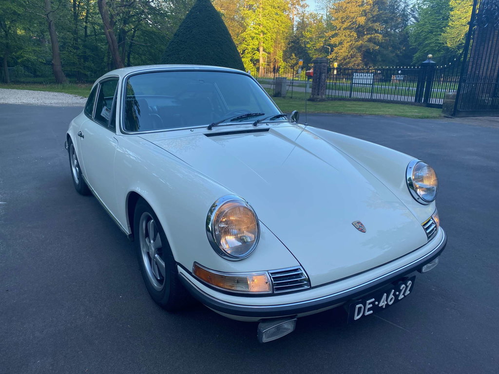 Porsche 911 S (F-Modell)