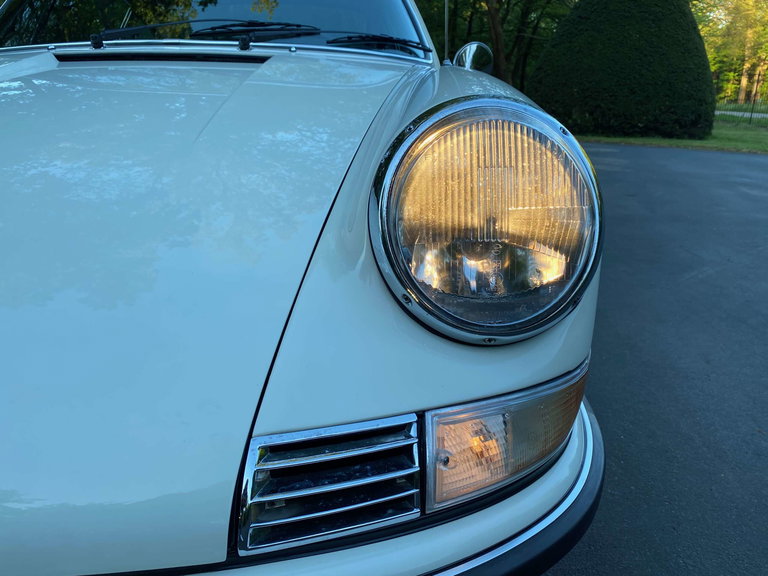 Porsche 911 S (F-Modell)