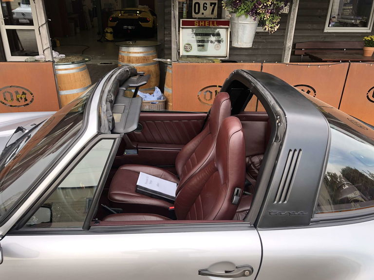 Porsche 911 Carrera 3.2