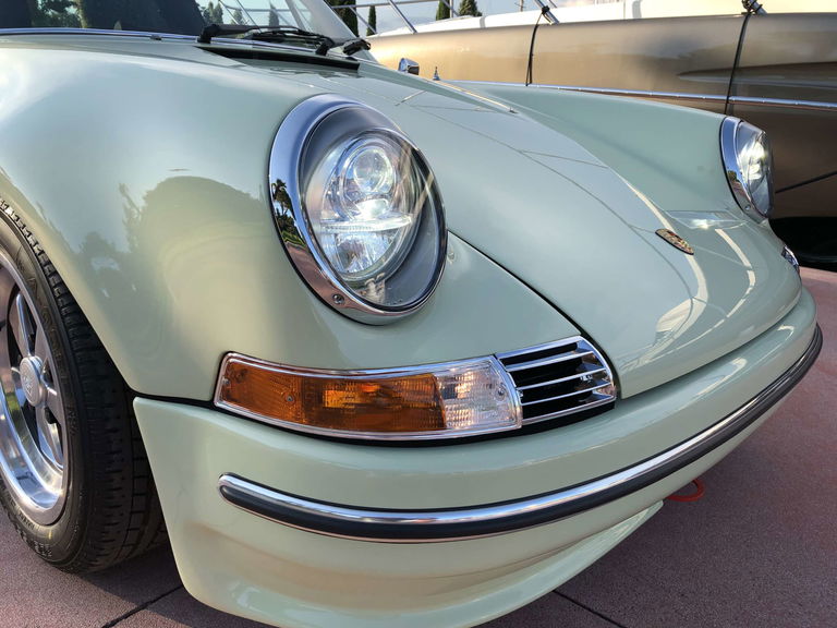 Porsche 911 Backdate