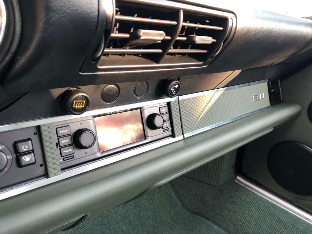 Porsche 911 Backdate