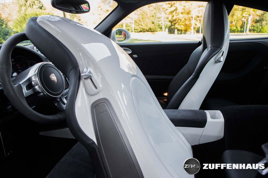 Porsche 997.2 Carrera 4 GTS