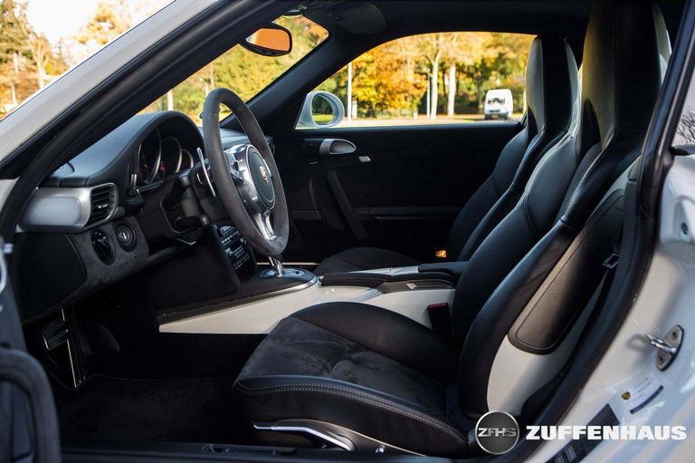 Porsche 997.2 Carrera 4 GTS