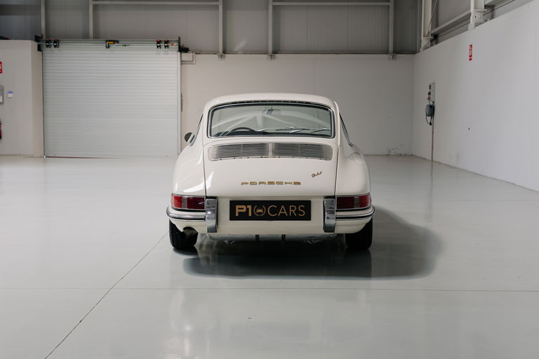 Porsche 911 (F-Modell)