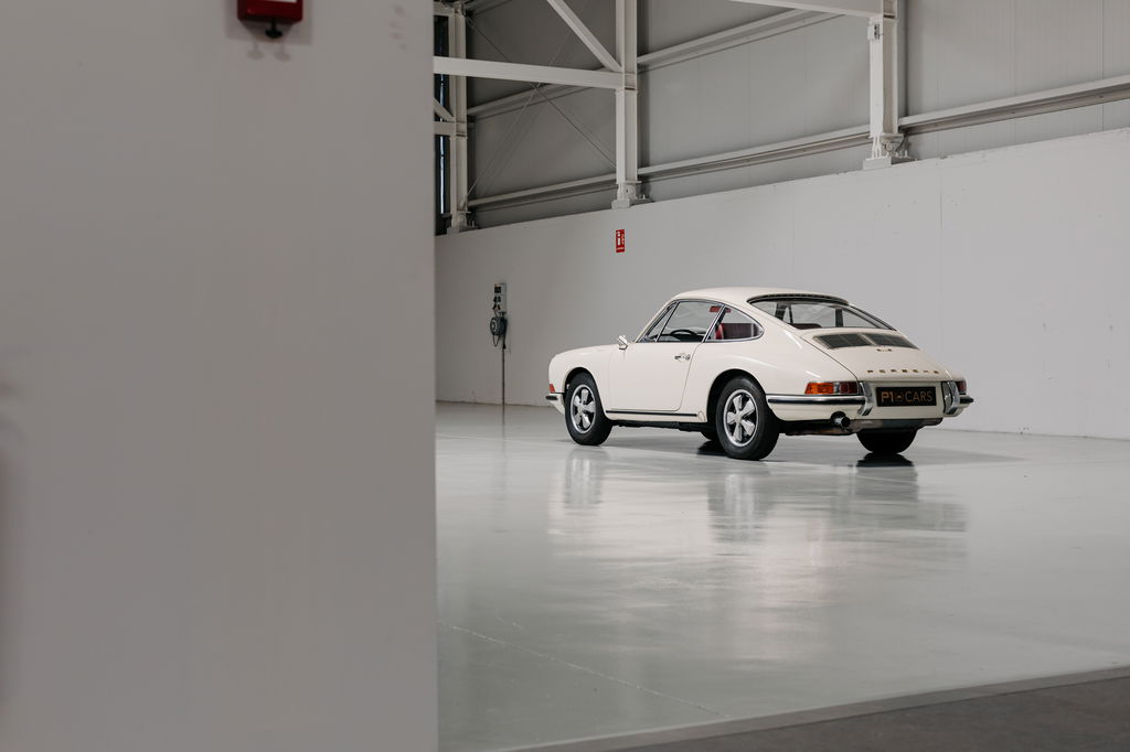 Porsche 911 S (F-Modell)