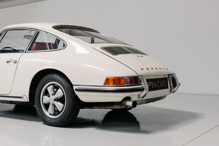 Porsche 911 S (F-Modell)