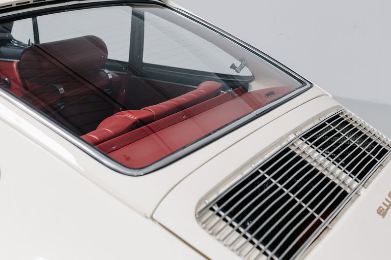 Porsche 911 S (F-Modell)