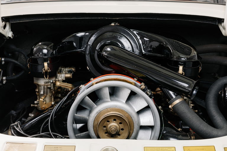 Porsche 911 S (F-Modell)