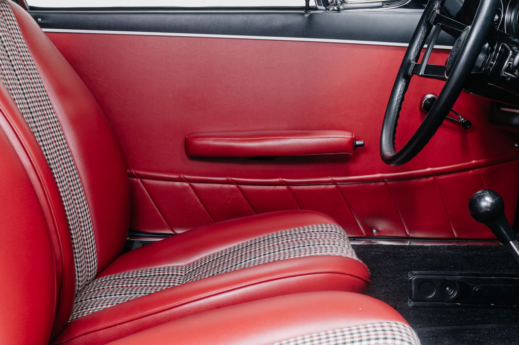 Porsche 911 S (F-Modell)