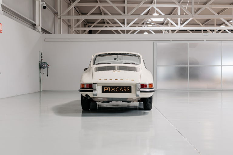 Porsche 911 S (F-Modell)