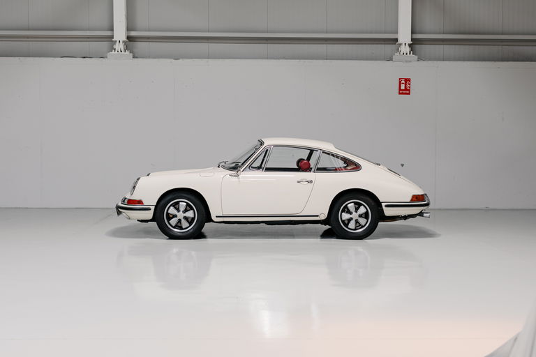 Porsche 911 S (F-Modell)