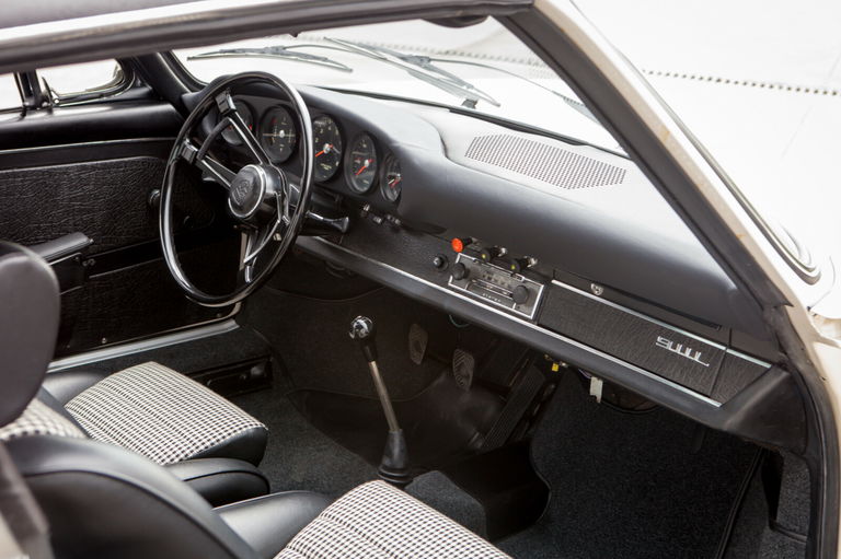 Porsche 911 (F-Modell)