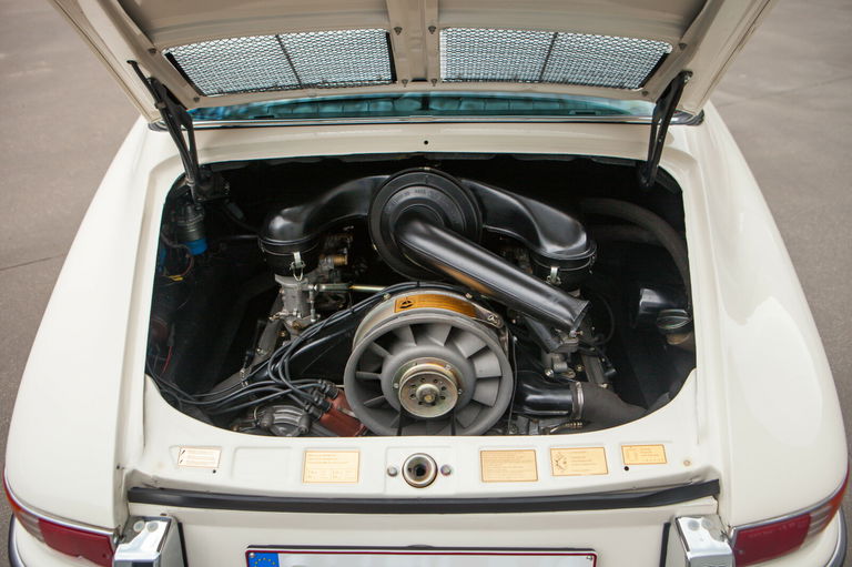 Porsche 911 (F-Modell)