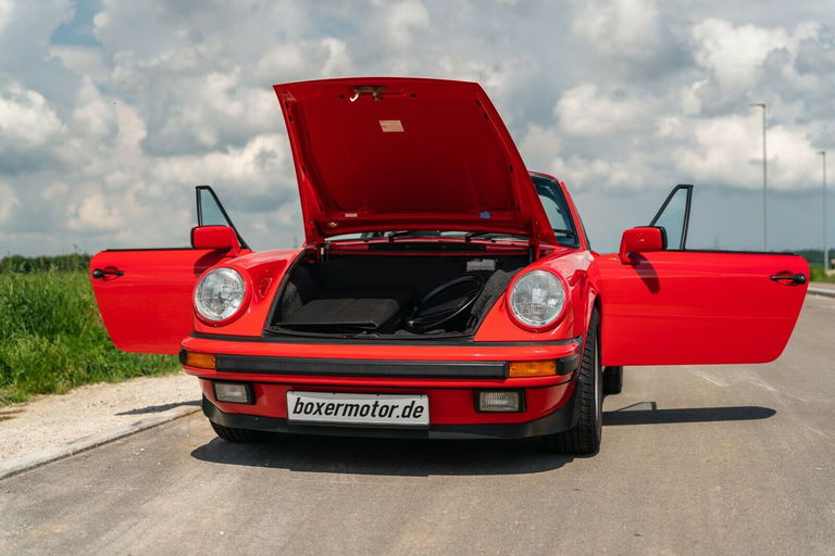 Porsche 911 Carrera 3.2 (US)