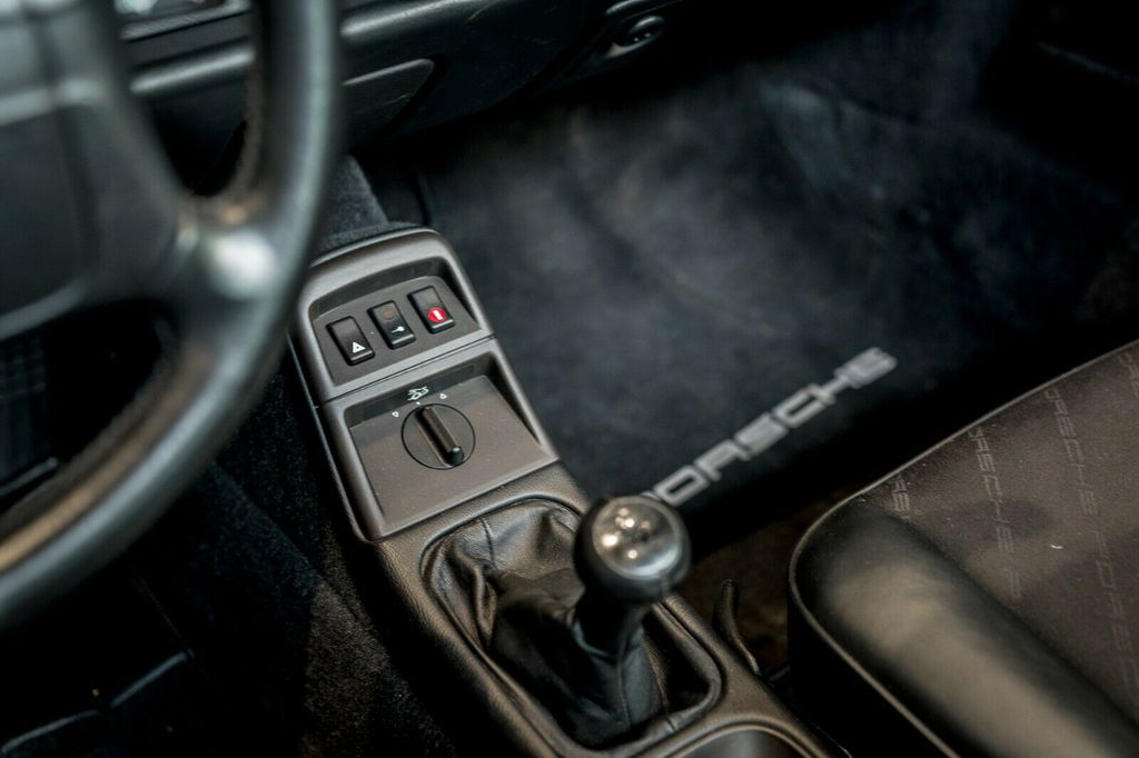 Porsche 964 Carrera 2