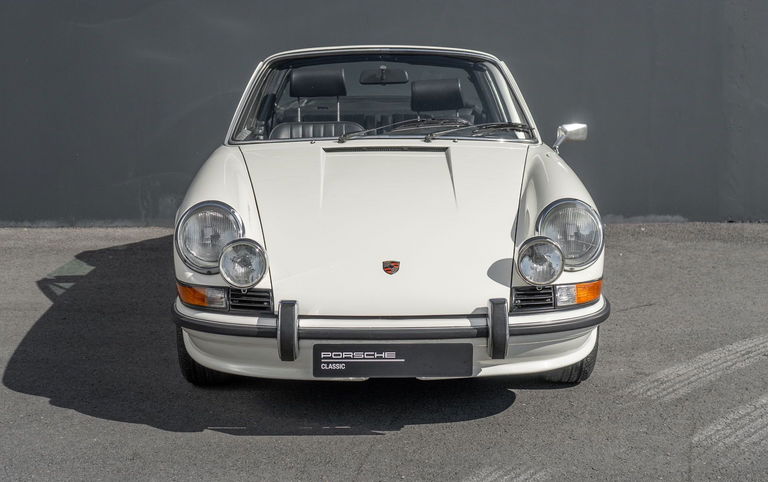 Porsche 911 E
