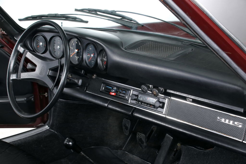 Porsche 911 S (F-Modell)