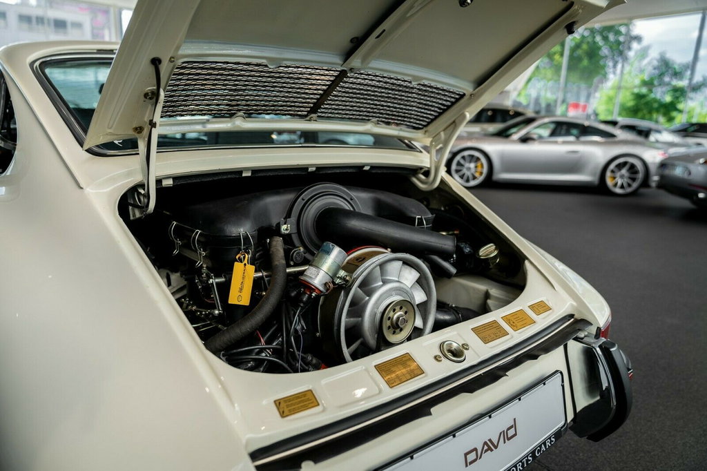 Porsche 911 S (F-Modell)