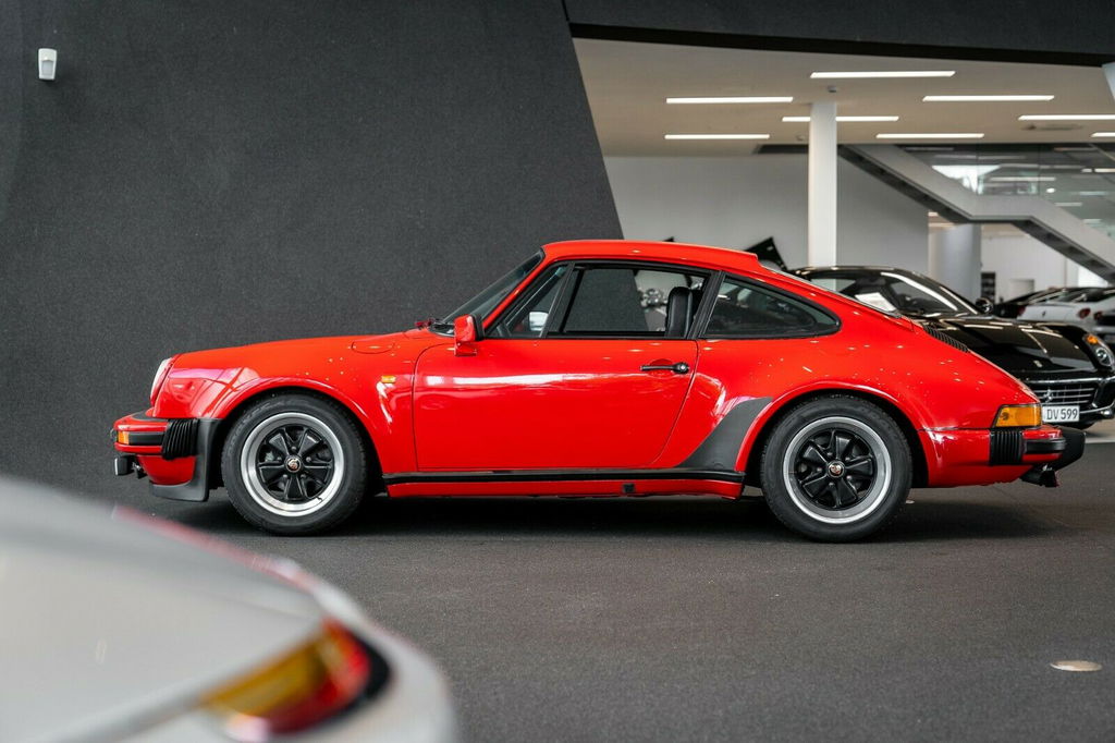 Porsche 911 SC