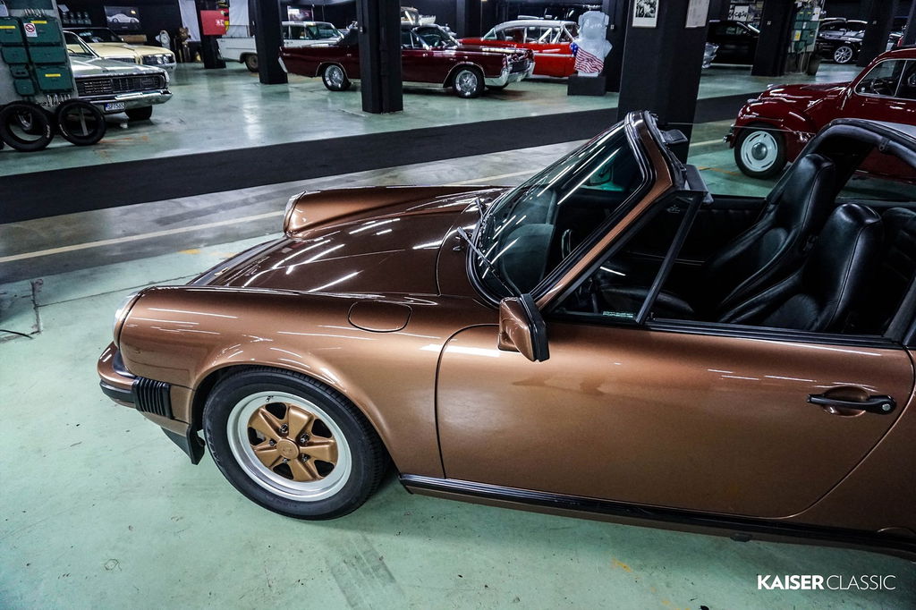 Porsche 911 Carrera 3.2