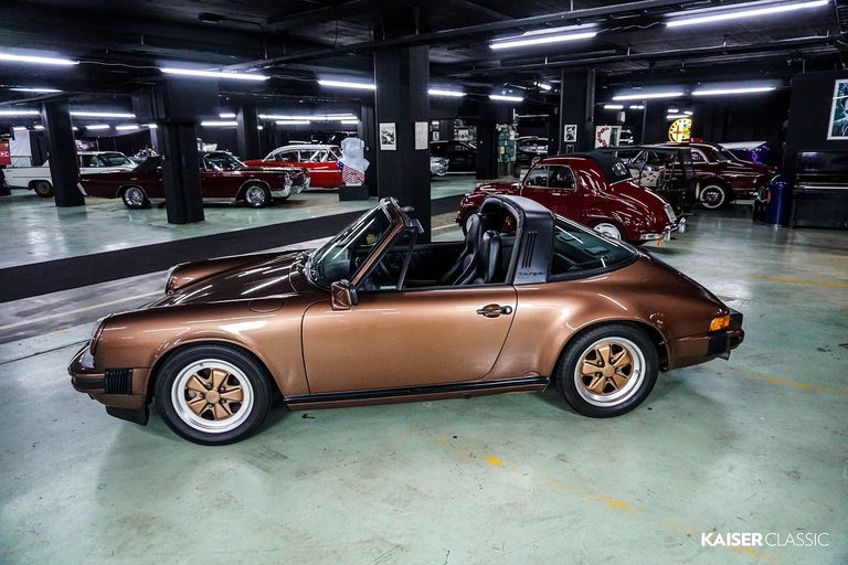 Porsche 911 Carrera 3.2