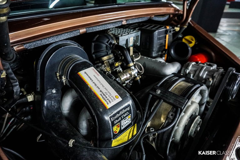 Porsche 911 Carrera 3.2