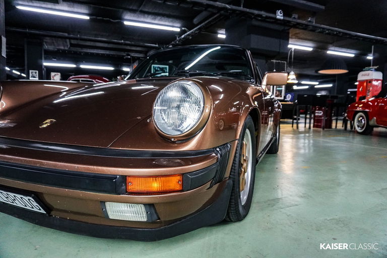 Porsche 911 Carrera 3.2