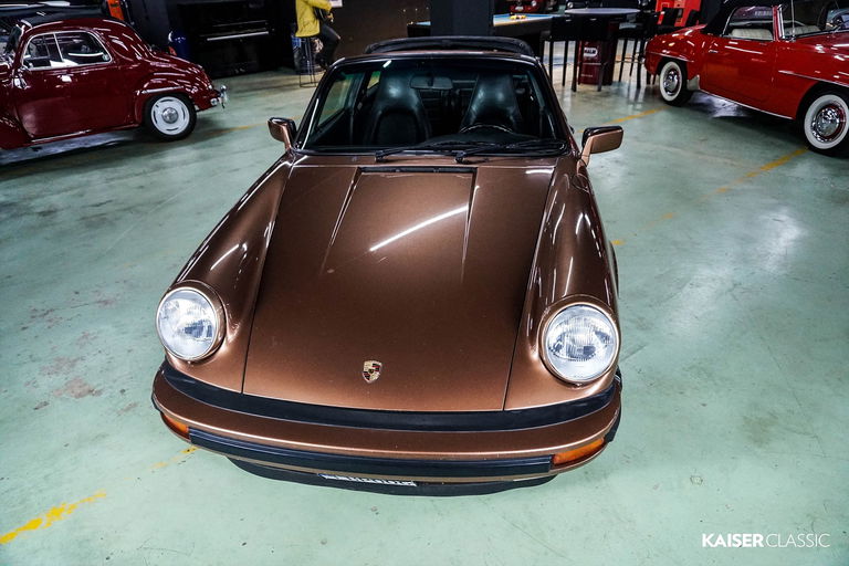 Porsche 911 Carrera 3.2