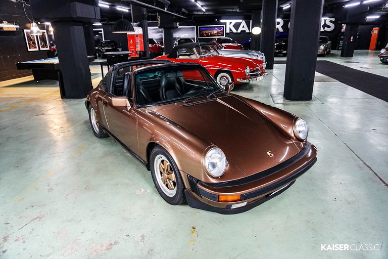 Porsche 911 Carrera 3.2