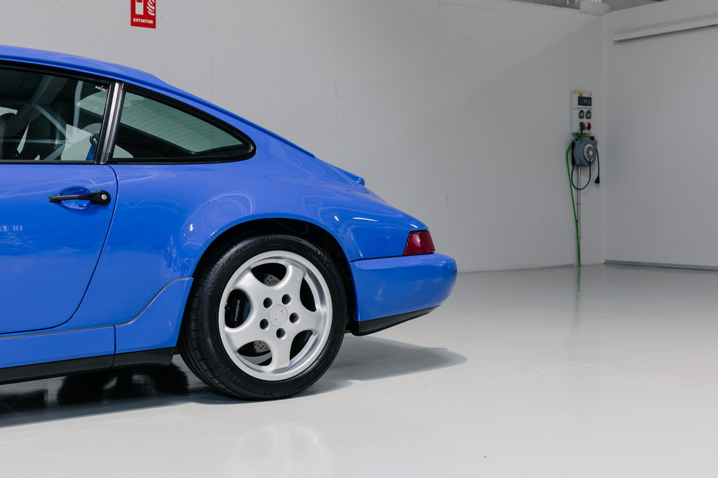 Porsche 964 Carrera RS