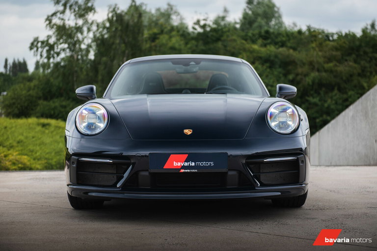 Porsche 992 Belgian Legend Edition
