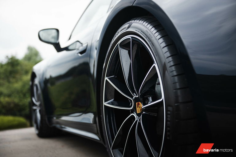 Porsche 992 Belgian Legend Edition