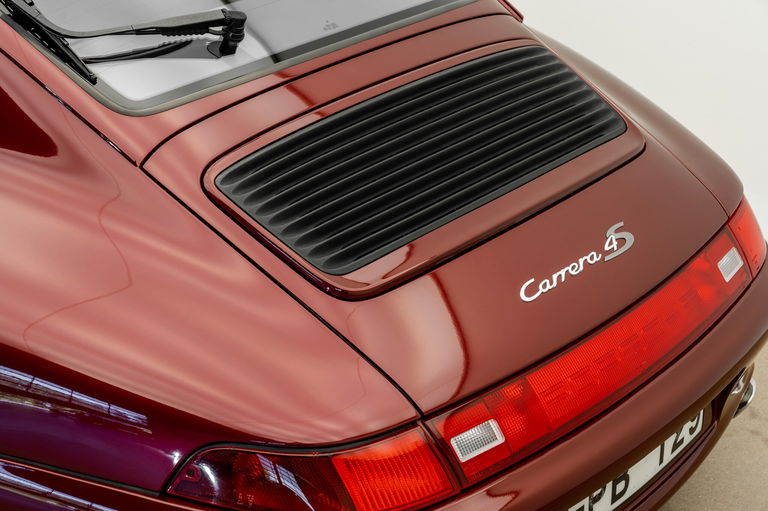 Porsche 993 Carrera 4S