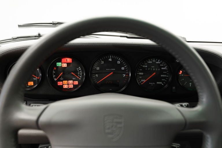 Porsche 993 Carrera 4S