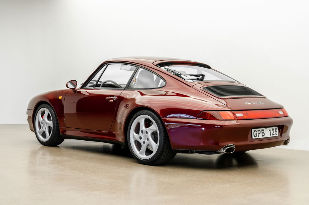 Porsche 993 Carrera 4S