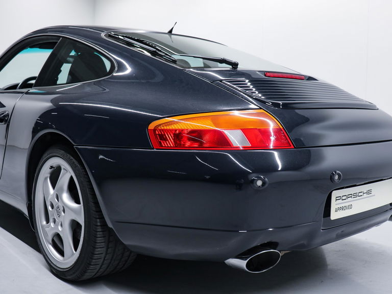 Porsche 996 Carrera