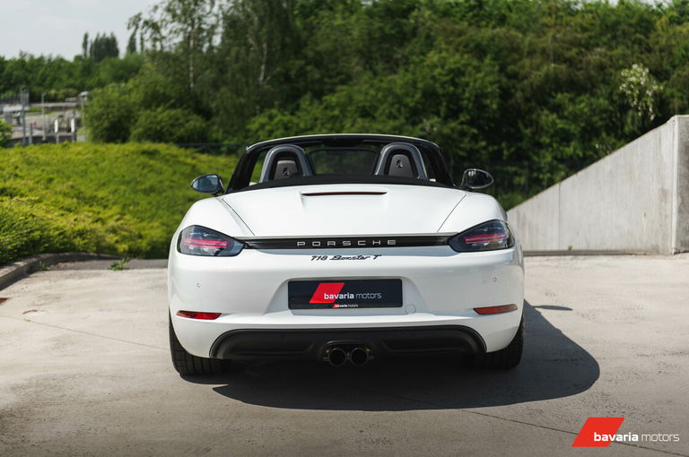 Porsche 718 Boxster T