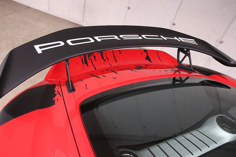 Porsche 718 Cayman GT4