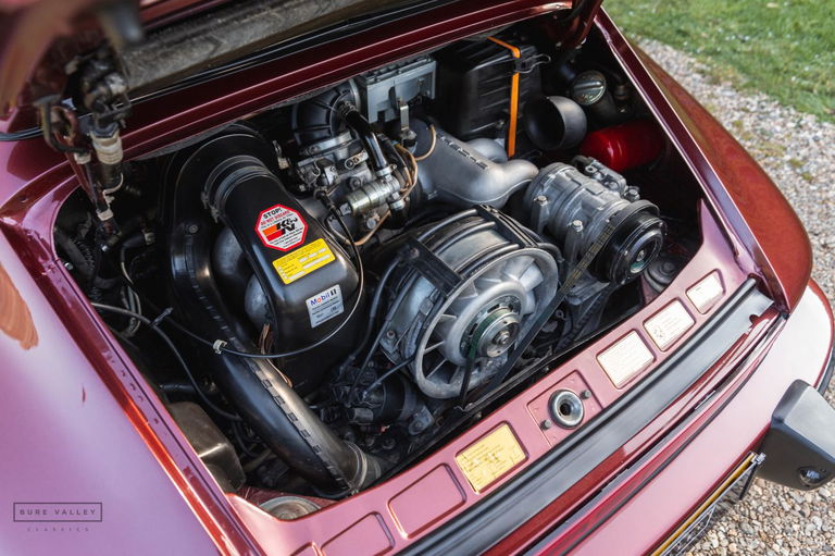 Porsche 911 Carrera 3.2