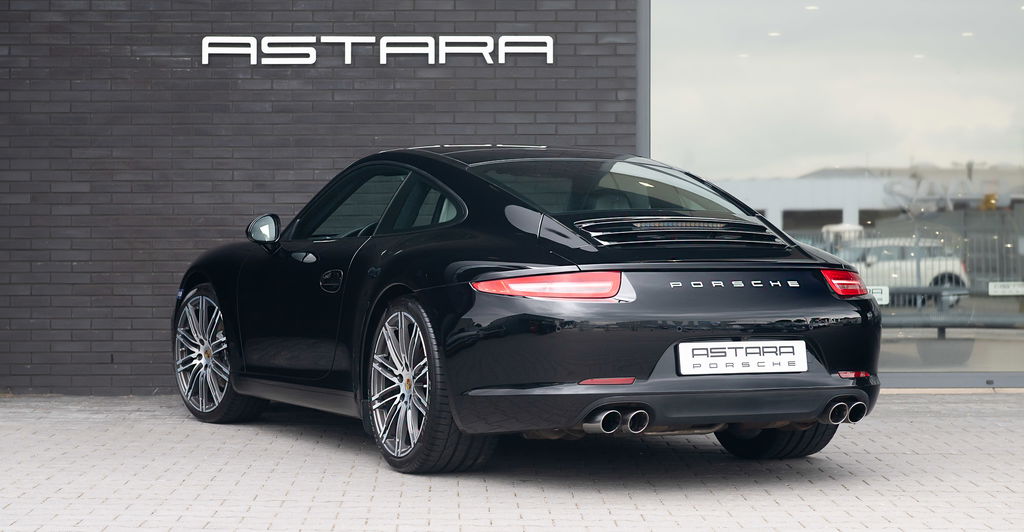Porsche 991 Carrera Black Edition