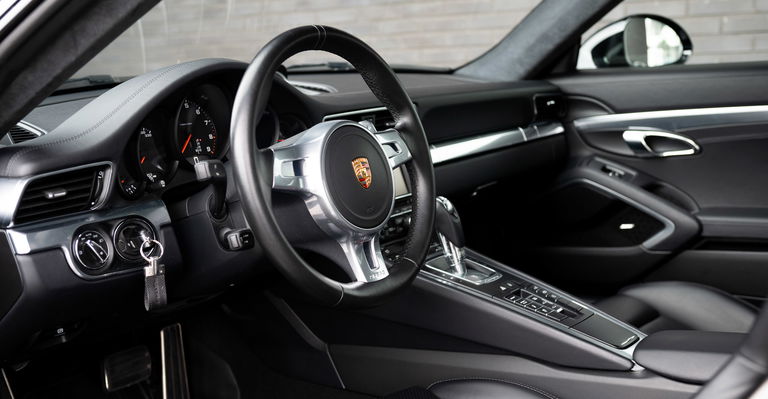 Porsche 991 Carrera Black Edition