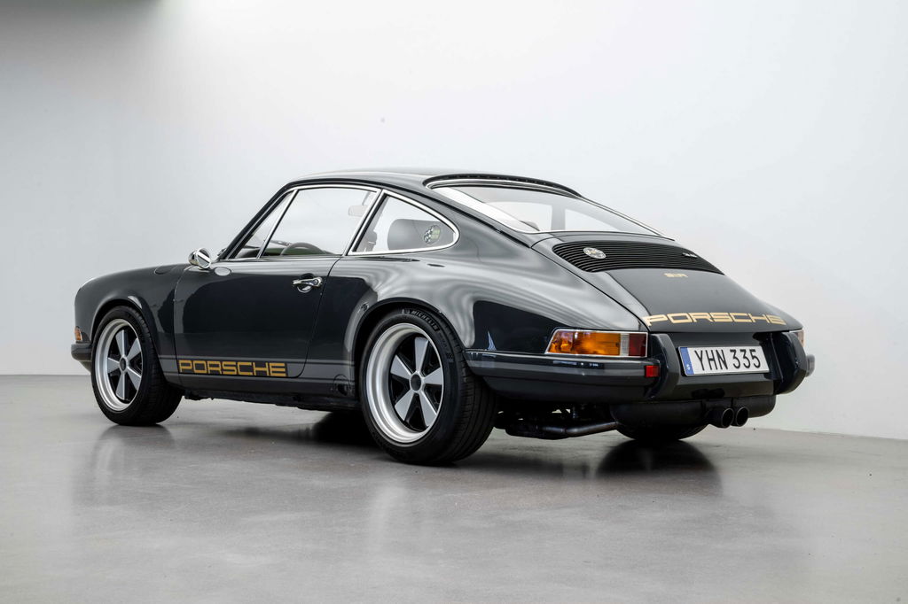 Porsche 911 Backdate