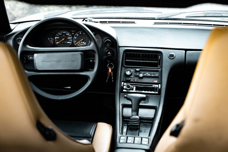 Porsche 928 S