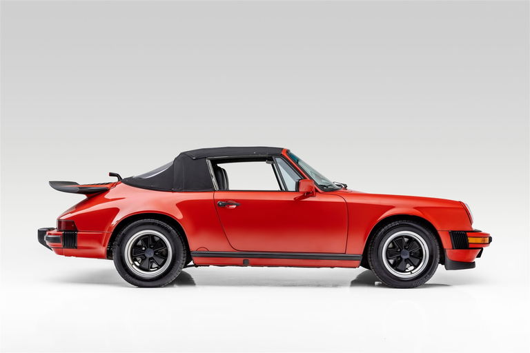 Porsche 911 Carrera 3.2 (US)