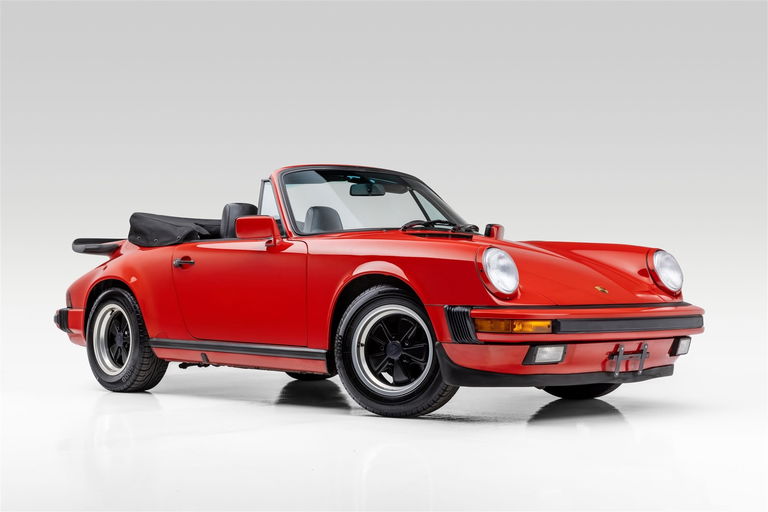 Porsche 911 Carrera 3.2 (US)