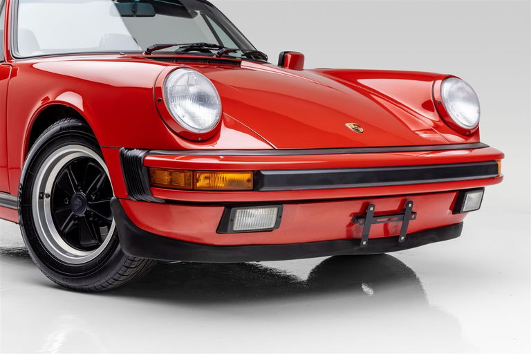 Porsche 911 Carrera 3.2 (US)