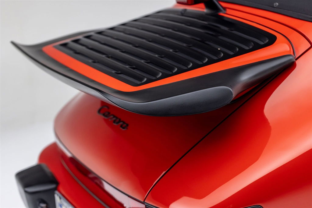 Porsche 911 Carrera 3.2 (US)