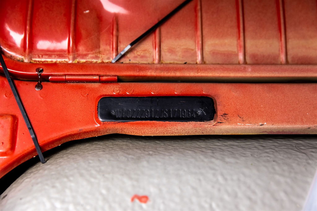 Porsche 911 Carrera 3.2 (US)