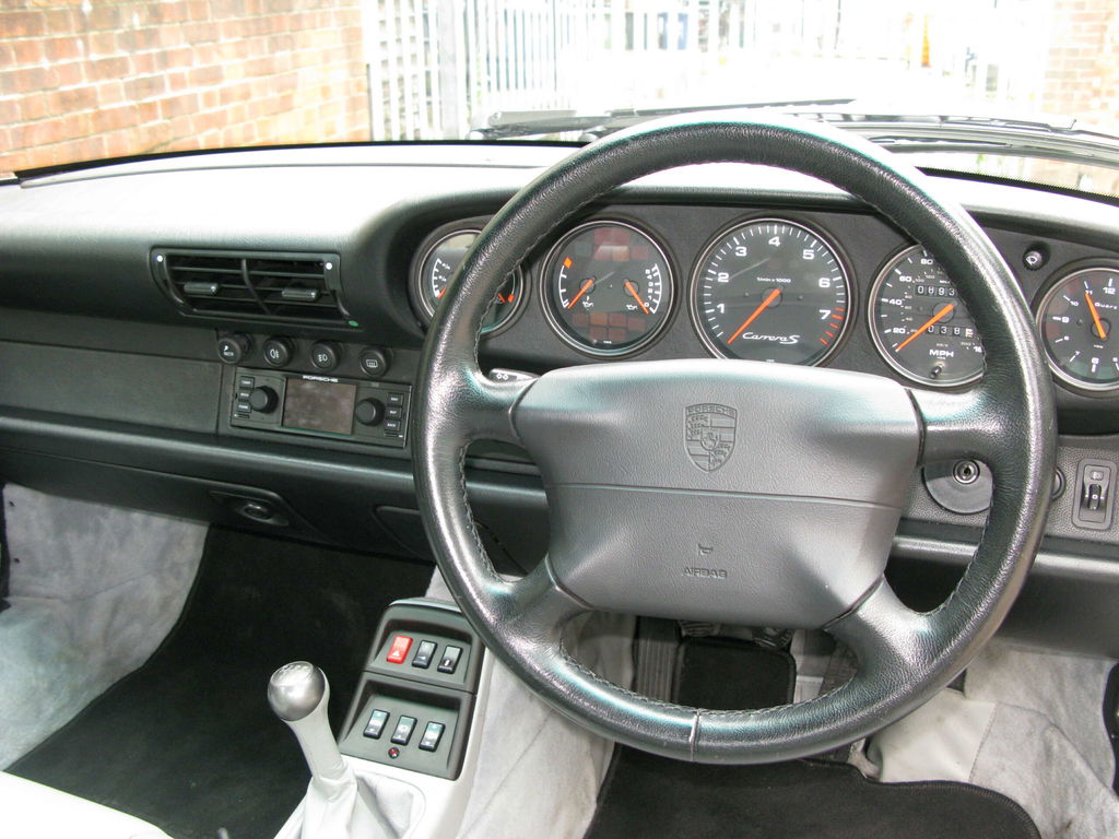 Porsche 993 Carrera S
